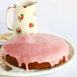 Earl Grey Cake & Rhubarb Icing