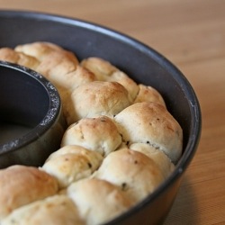 Parmesan Pull-Apart Dough Balls