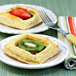 Easy Fruit and Nutella Puff Pastry