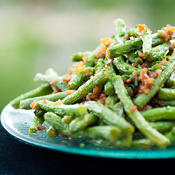 Chinese Dry-Cooked String Beans