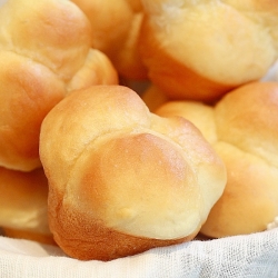 Cloverleaf Rolls