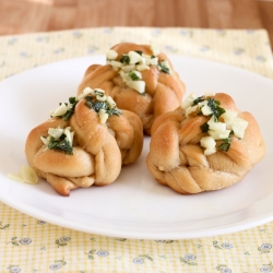 Basil and Garlic Knots