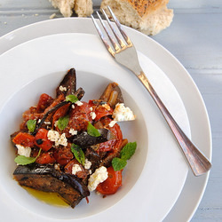 Baked Aubergines with Tomato