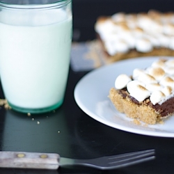 S’mores Mousse Tart