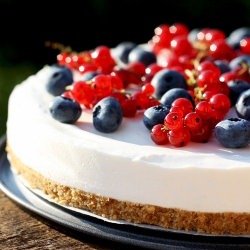 Cranberry & Blueberry Cheesecake