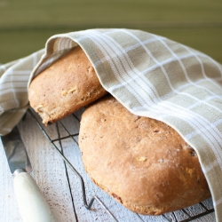 Apple and Sultana Bread