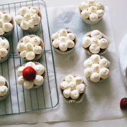 Strawberry Shortcake Cupcakes