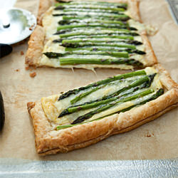 Asparagus Tart with Gruyere