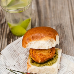 Vada Pav (Indian Slider)