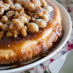 Caramel Macadamia Cheesecake