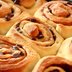 Sticky Chocolate Cinnamon Buns