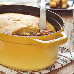 Chili & Cornbread. Vegan Recipe