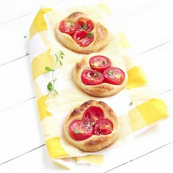 Petite Tomato Tarts