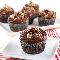 Chocolate Italian Wedding Cupcakes