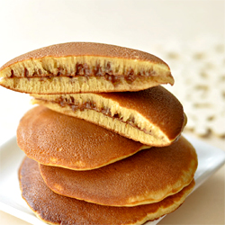 Dorayaki, Japanese Sweet Pancake