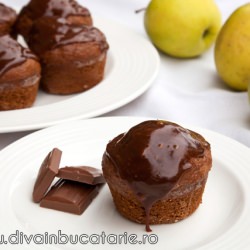 Apple and Chocolate Muffins