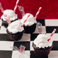 Root Beer Float Cupcakes