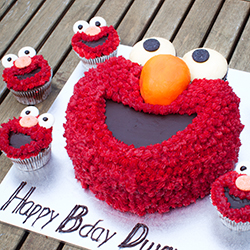 Elmo Cakes and Elmo Cupcakes