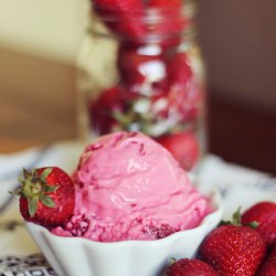 Skinny Strawberry Ice Cream!