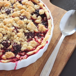 Blackberry Crumb Pie