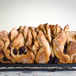 Sweet Vegan Pull-Apart Bread