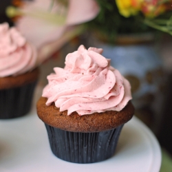 Maple Sweetened Carrot Cupcakes