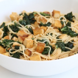 Noodles w/ Kale & Tofu