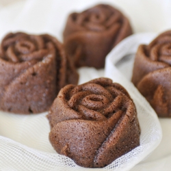 Mini Chocolate Bundt Cake