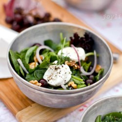 Grape, Goat Cheese, Walnut Salad