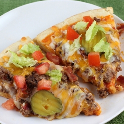 Cheeseburger Pizza