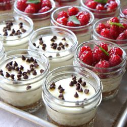 Cheesecakes in Jars