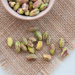 Almond and Pistachio Cake