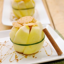 Manzanas Confitadas con Galletas