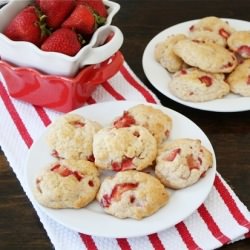 Strawberry Shortcake Cookies