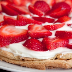 Strawberry Cream Puff Tart