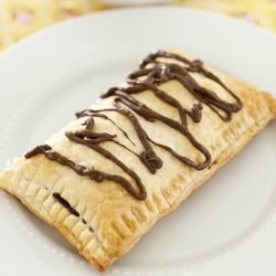 Strawberry and Nutella Pop Tarts