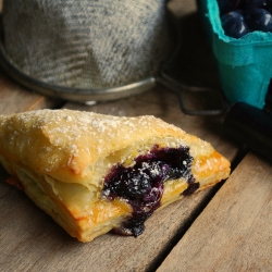 Blueberry Vanilla Cream Cheese Pies