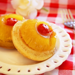 Mini Pineapple Upside-Down Cakes