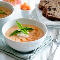 Chilled Cantaloupe Soup