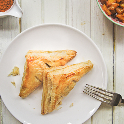 Vegetarian Curry Puffs