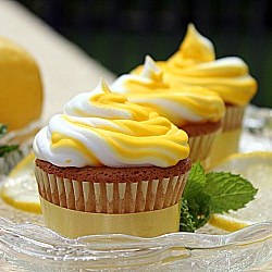 Lemonade Cupcakes