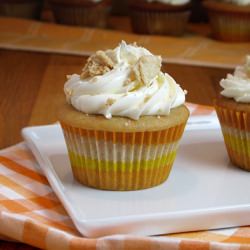 Peaches and Cream Cupcakes