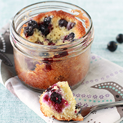 Black Currant and Amaretto Cakes