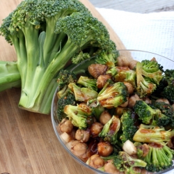 Chickpea Broccoli and Fig Salad