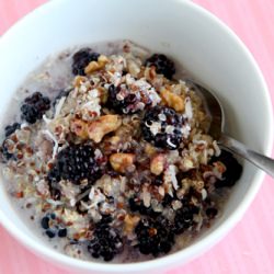 Breakfast Quinoa w/ Blackberries