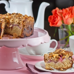 Rhubarb Crumble Cake