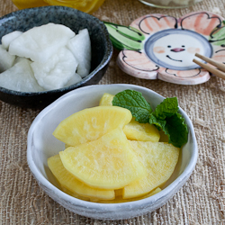 Japanese Sweet Daikon Pickles