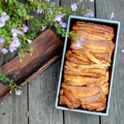 Cinnamon Pull Apart Bread