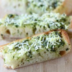 Basil Butter Garlic Bread