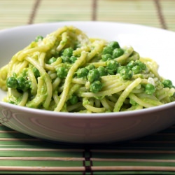 Pasta with Pea Pesto